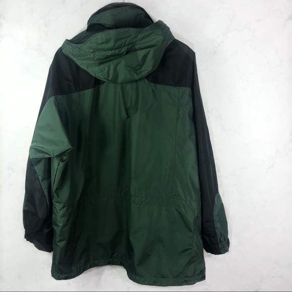 [Columbia] Men’s Sportswear Jacket - Picture 3 of 4